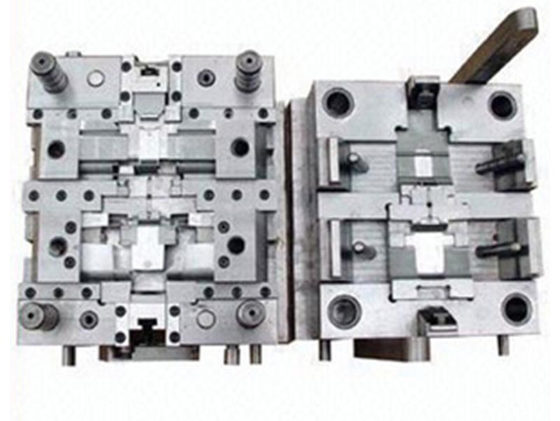 清河门精密塑料模-07
